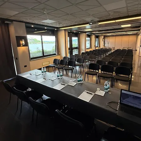 كونكورد فندق 4*