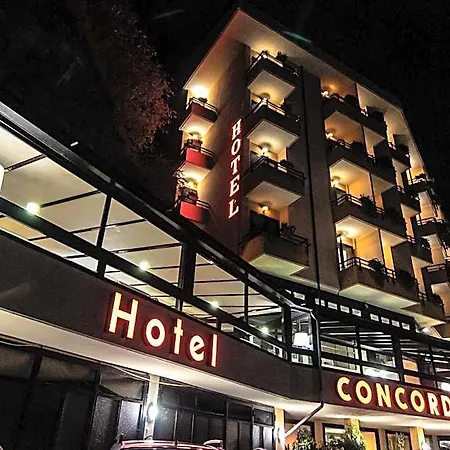 Concorde 4* Arona