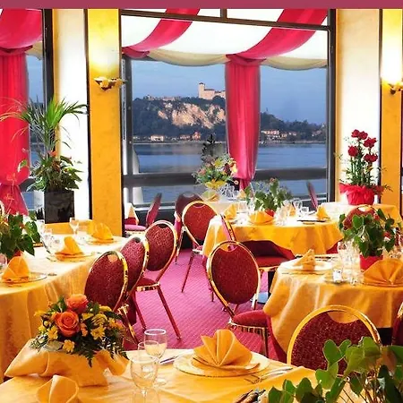 Concorde Hotel 4*